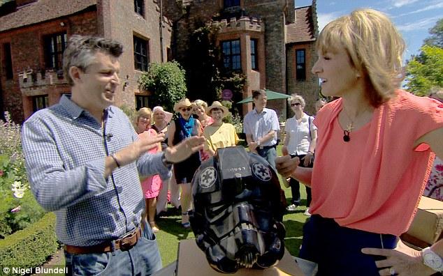 1413666365819_wps_3_Fiona_Bruce_on_this_Sunda.jpg