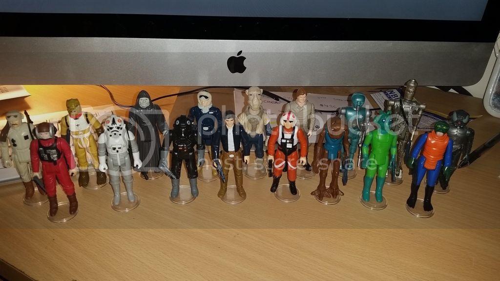 No coo star wars figures online