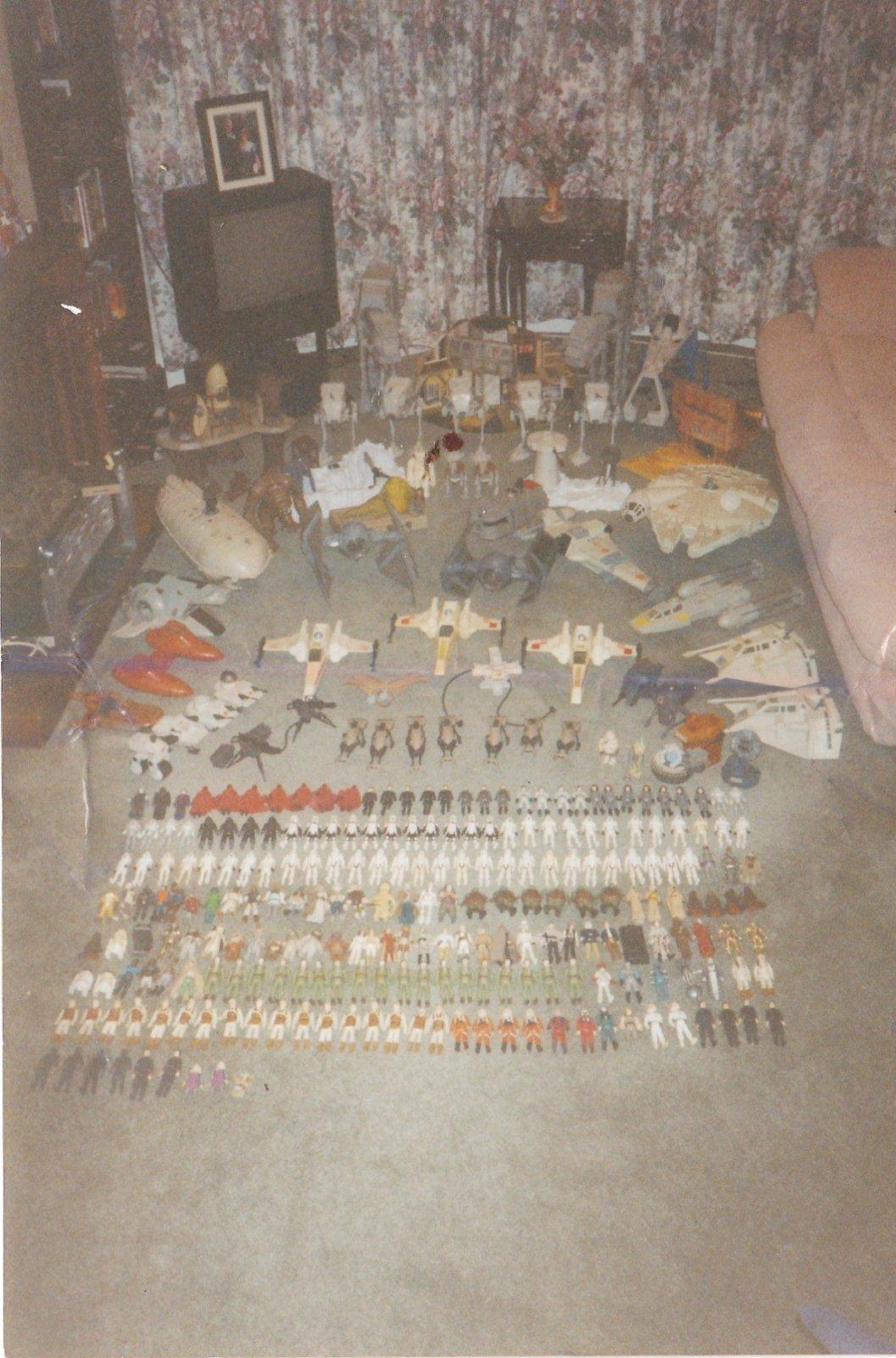 90'S COLLECTION.jpg