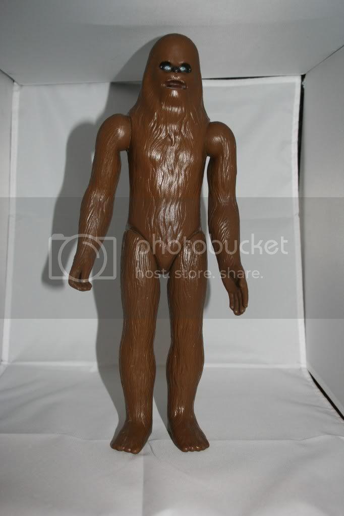 BasaChewievKennerChewie.jpg