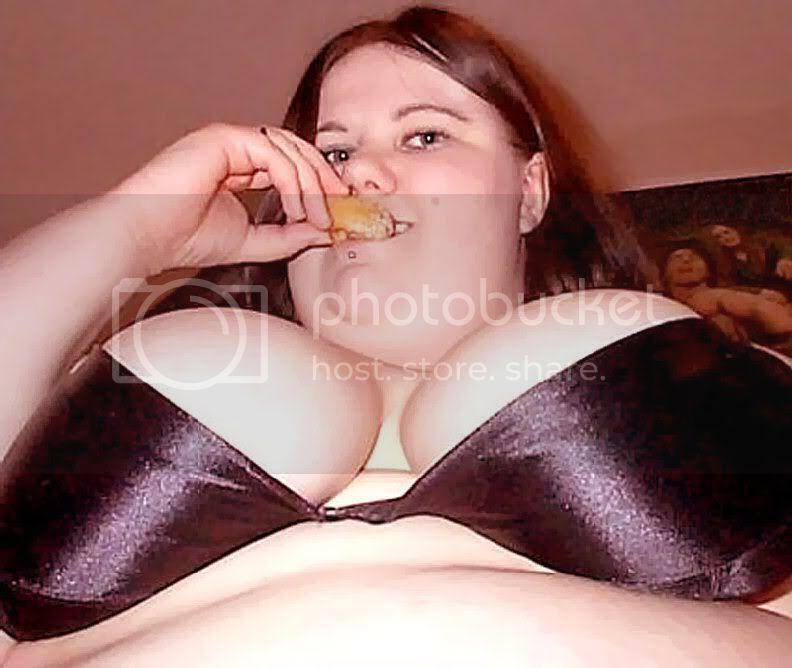 big-fat-almost-naked-girl-bra-panti.jpg