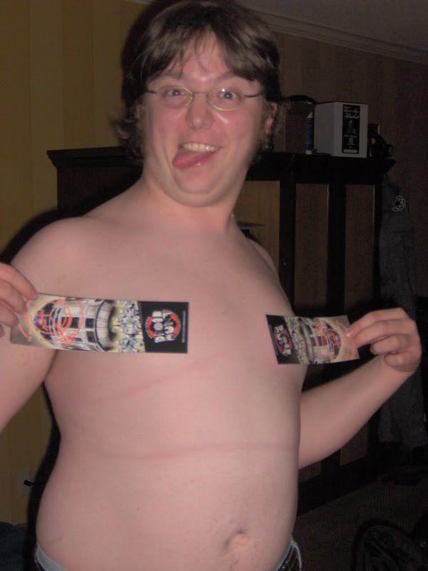 Crazy_fat_darth_vader.jpg