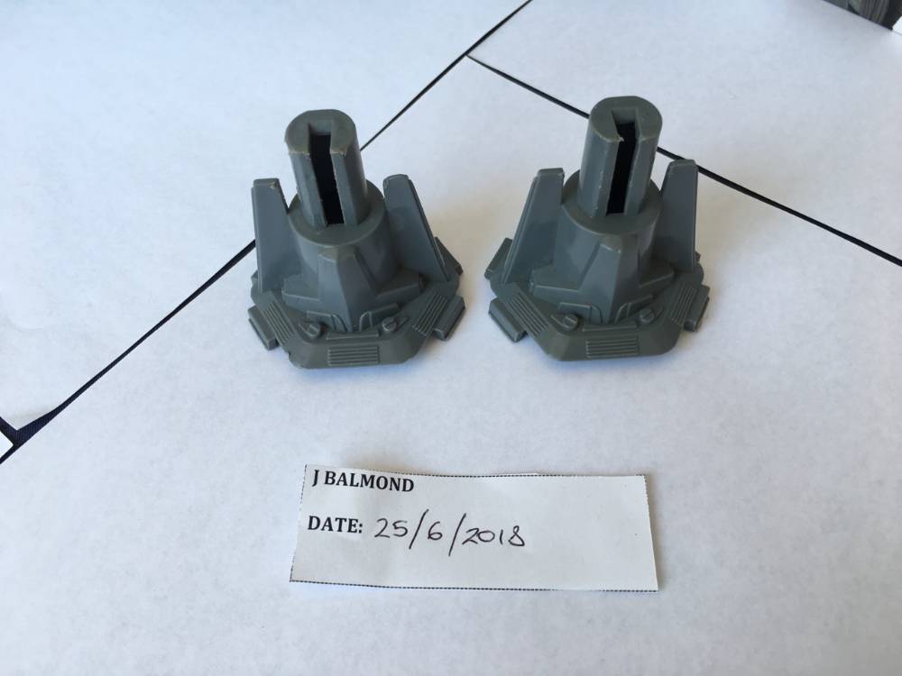 Darth Vader's TIE Fighter wing clips - 001.jpg