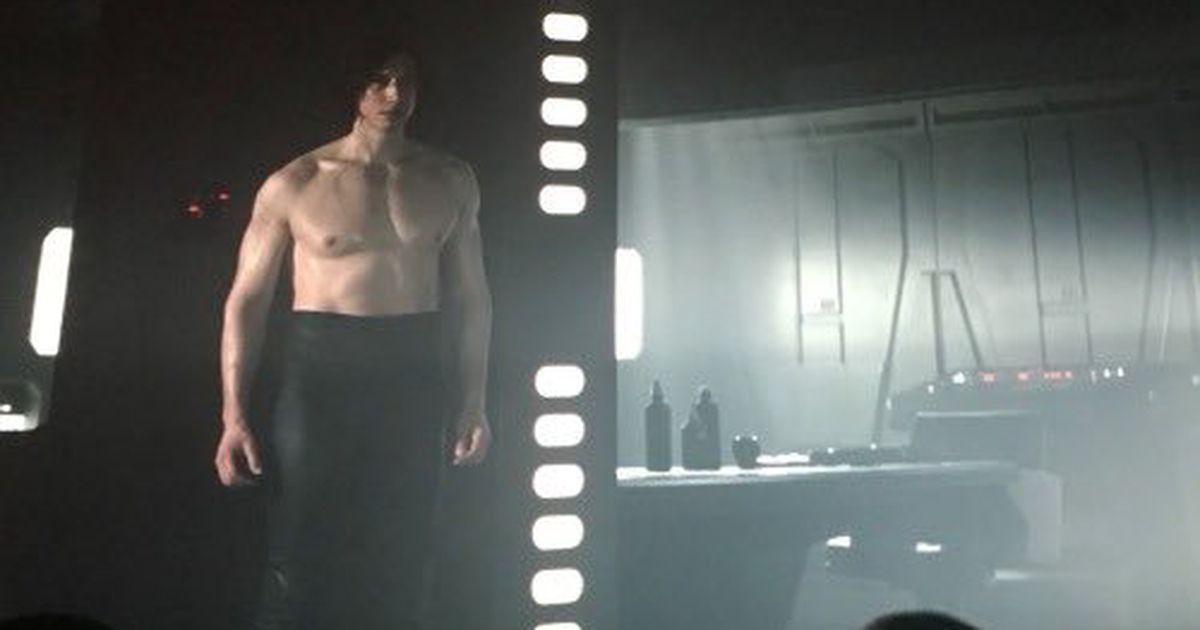 ew-explain-why-kylo-ren-was-shirtless-in-last-jedi.jpg