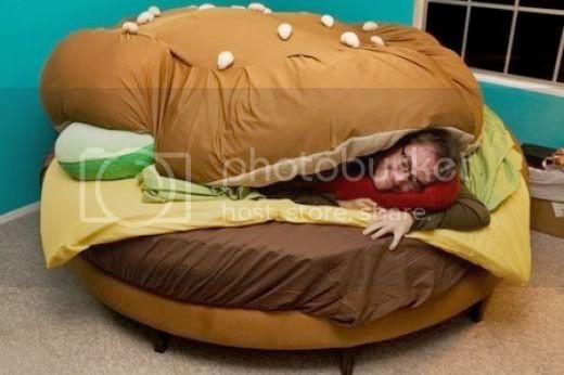 Hamburger_Bed_02.jpg