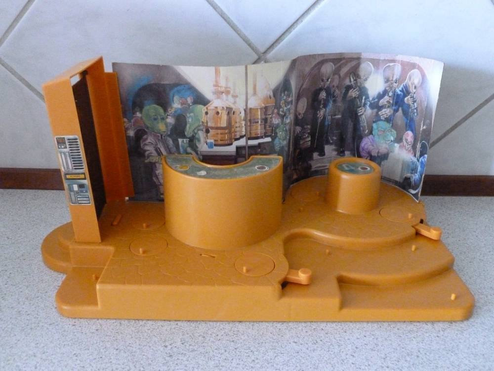 Kenner Creature Cantina Action Playset.jpg
