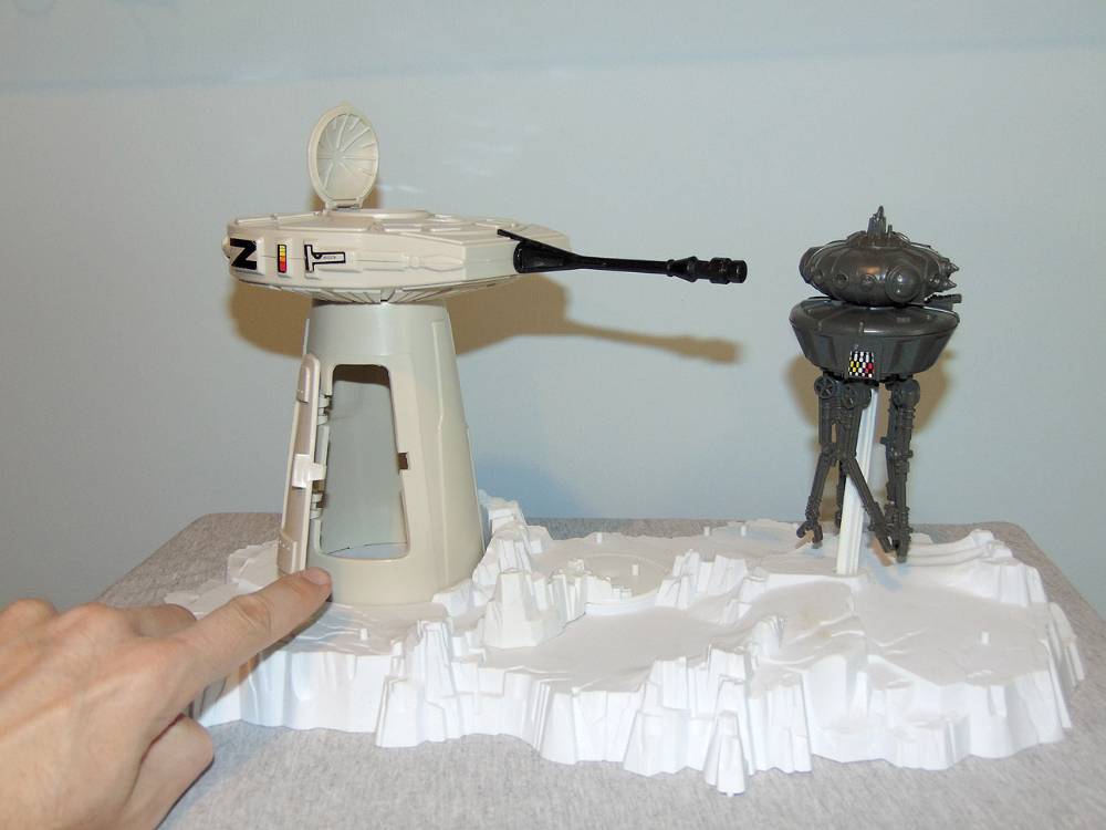 Kenner Turret & Probot Playset - 15.jpg