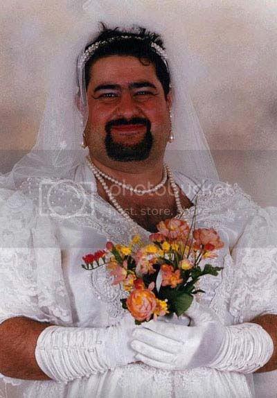 man-in-wedding-dress1.jpg
