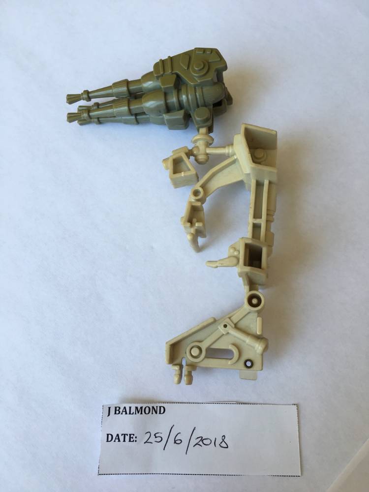 Millennium Falcon gunnery chair frame - 001.jpg