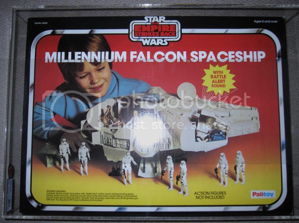 MillenniumFalcon1stIssue-UKG85_zpsa64a8143.jpg
