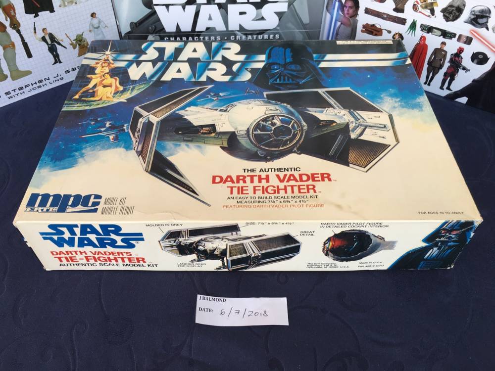MPC Darth Vader TIE Fighter kit - 001.jpg