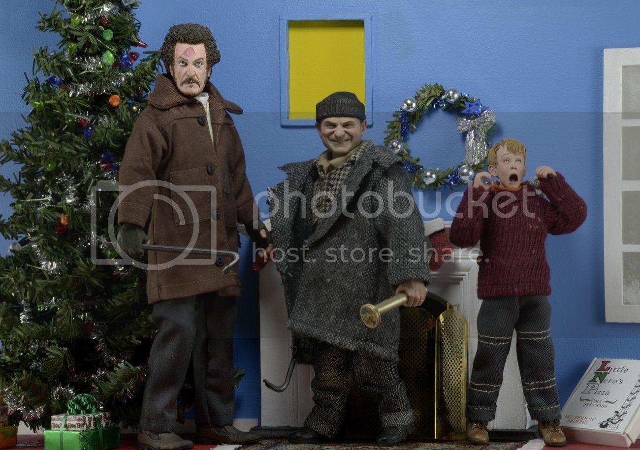 NECA-Home-Alone-Retro-Figures_zpsbppbfnvt.jpg