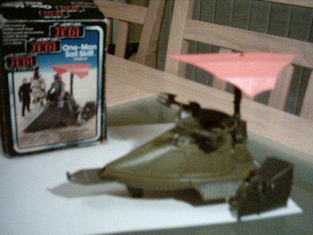 One-Man Sial Skiff Vehicle 1981 Boxed + Instructions..jpg