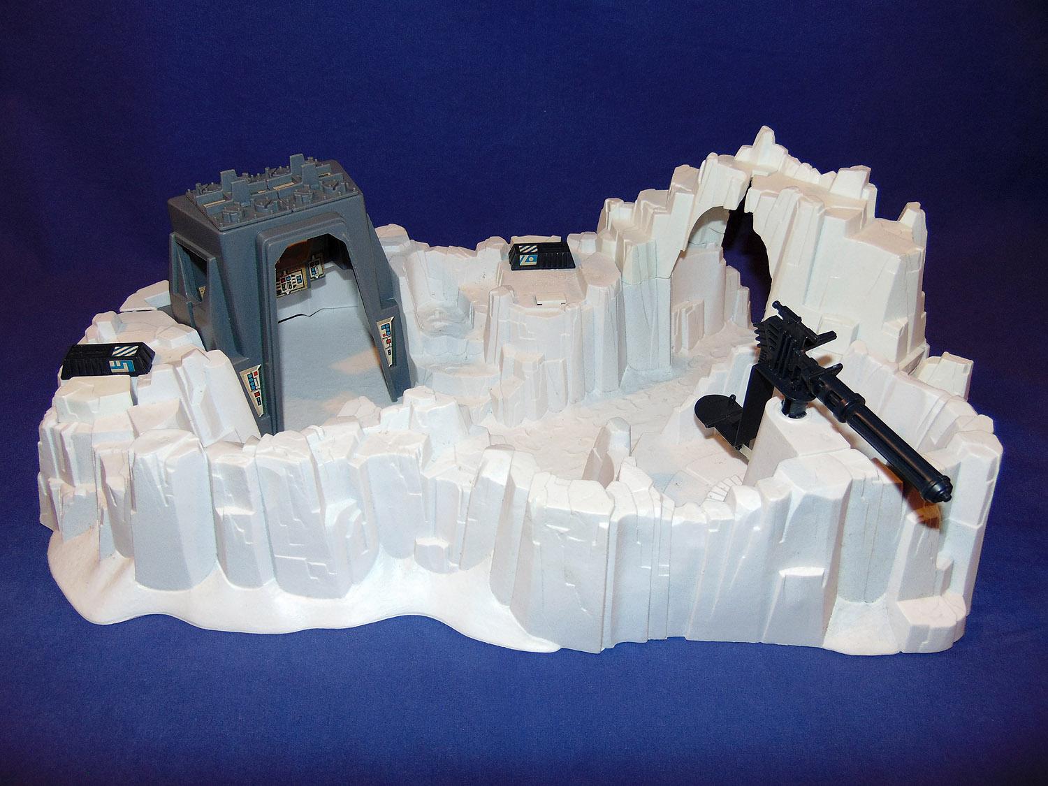Palitoy Imperial Attack Base - 02.jpg