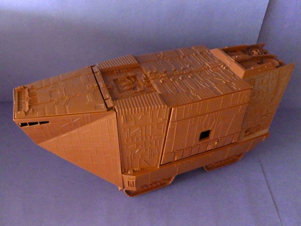 Radio Controlled Jawa Sandcrawler 08.JPG