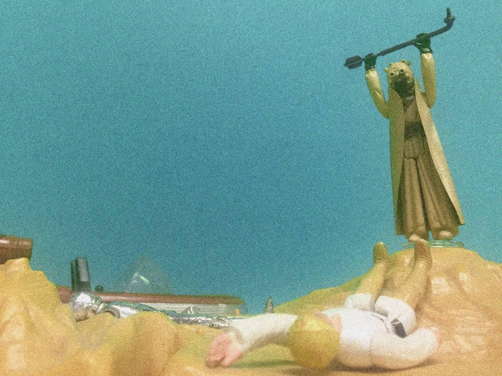 Sandpeople-grain-small.jpg