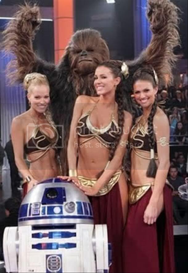 slaveleia24.jpg