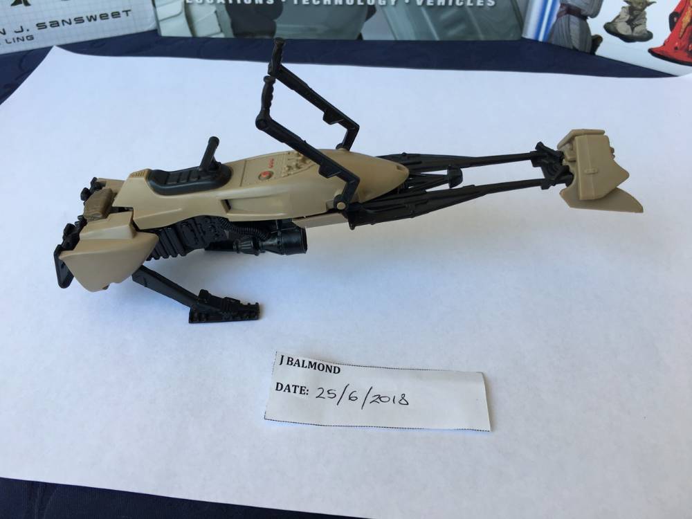 Speeder Bike 2 - right.jpg