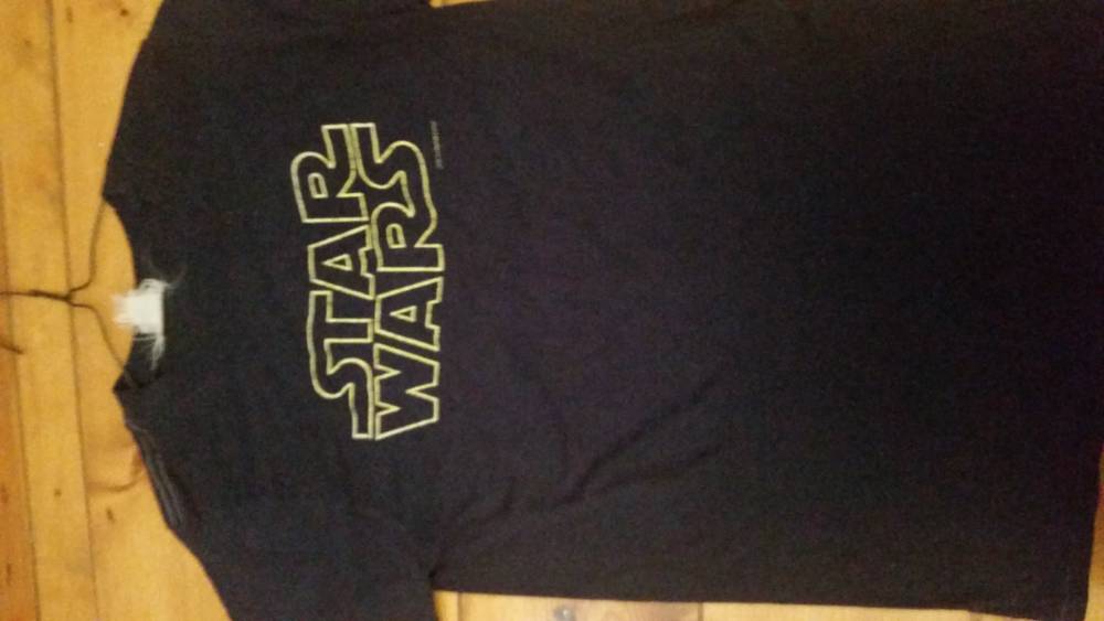 starwarstshirt.jpg