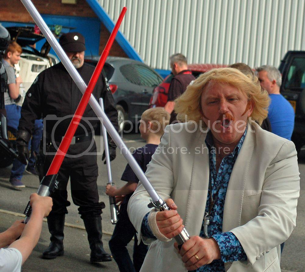 SW-Fan-Fun-Day-2014-015edi.jpg