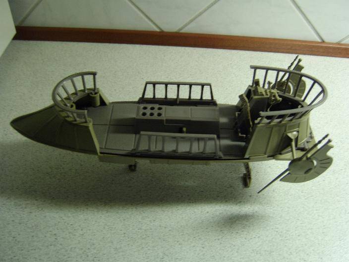 Tatooine Skiff Vehicle.jpg