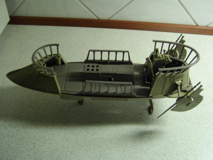 Tatooine Skiff06.JPG