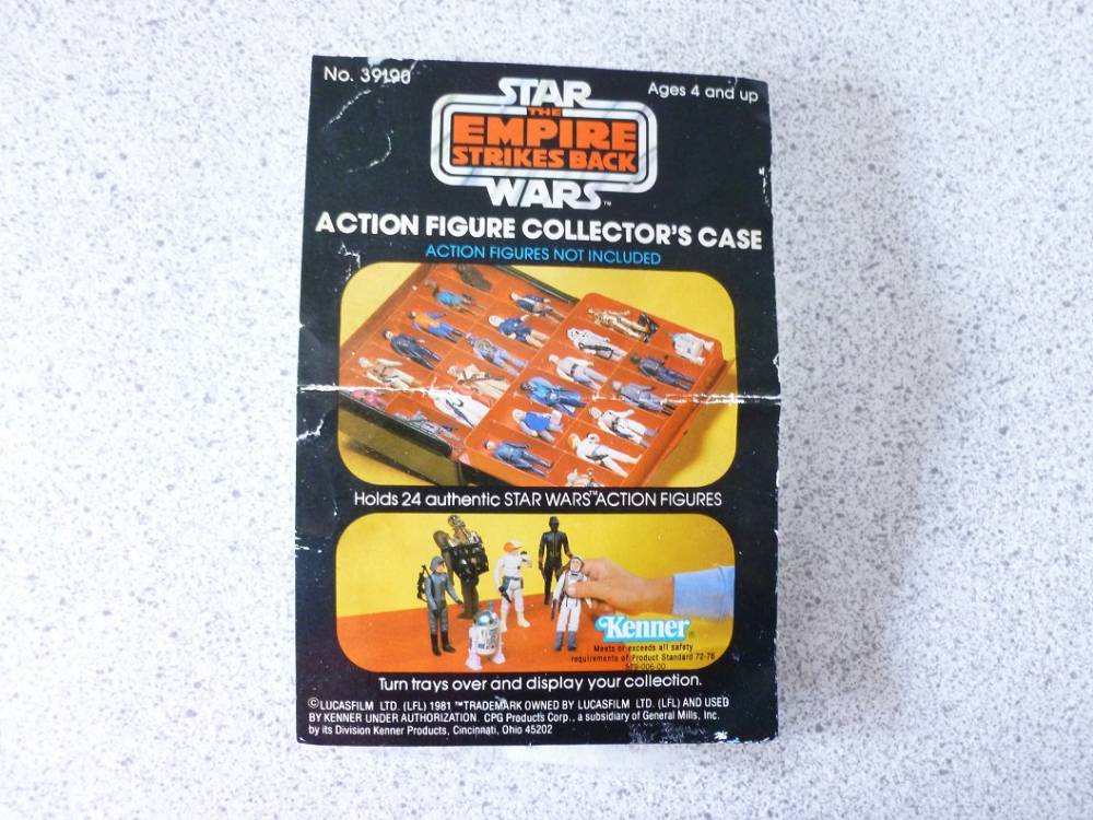 The Empire Strikes Back Vinyl Storage Case 01.JPG