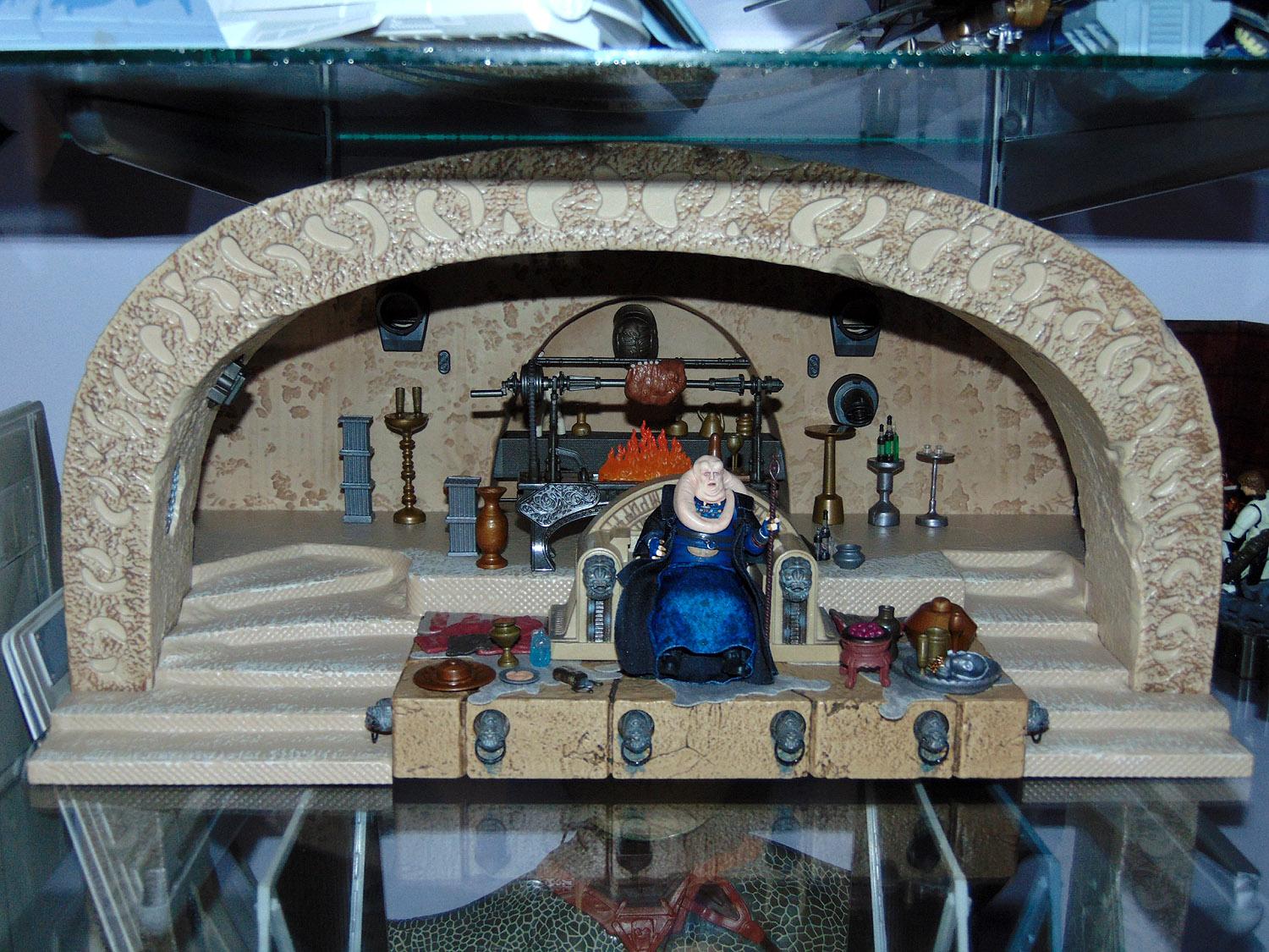 Throne - 05.jpg