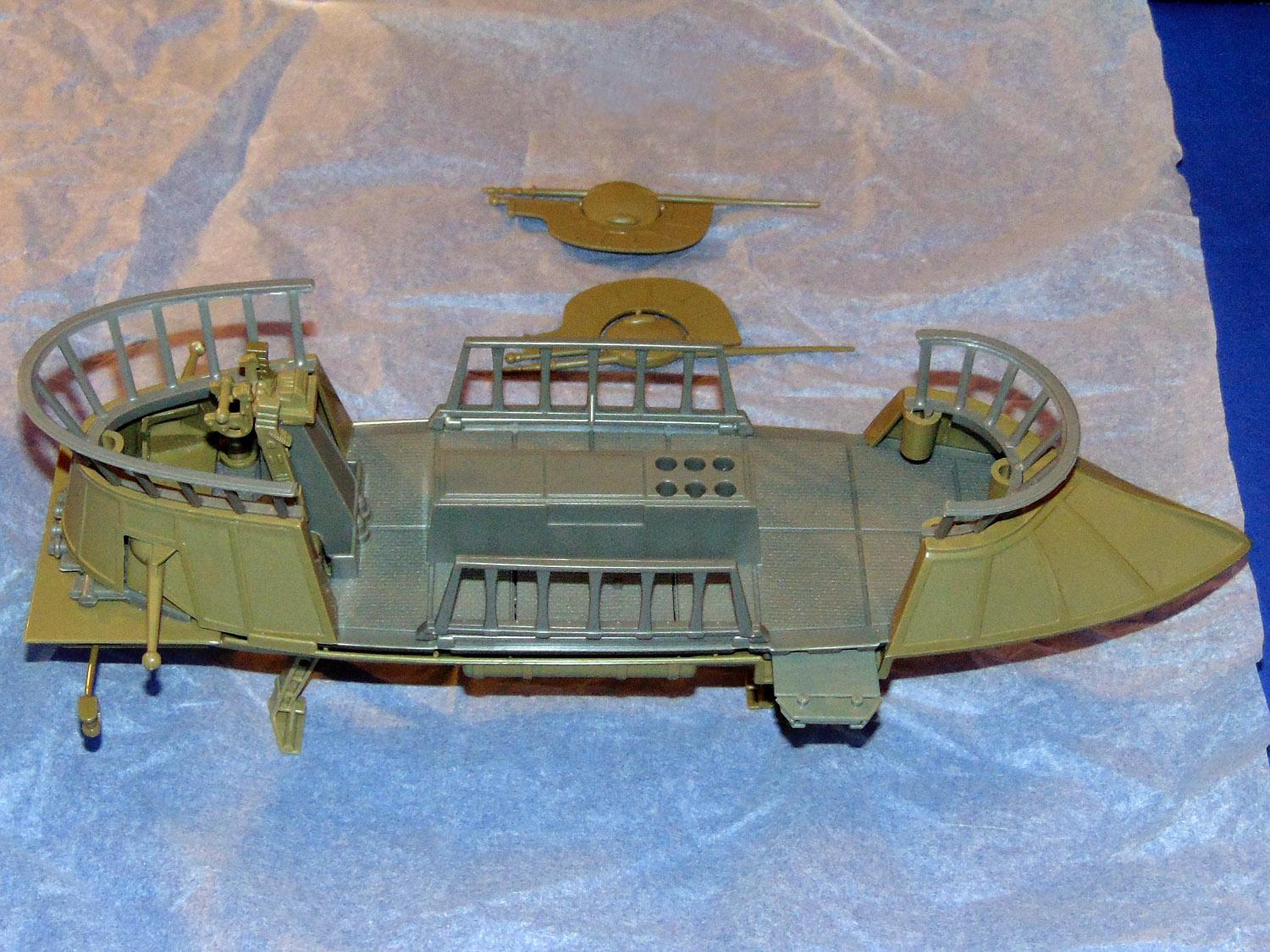 Undersized and Flimsy - 02a.jpg
