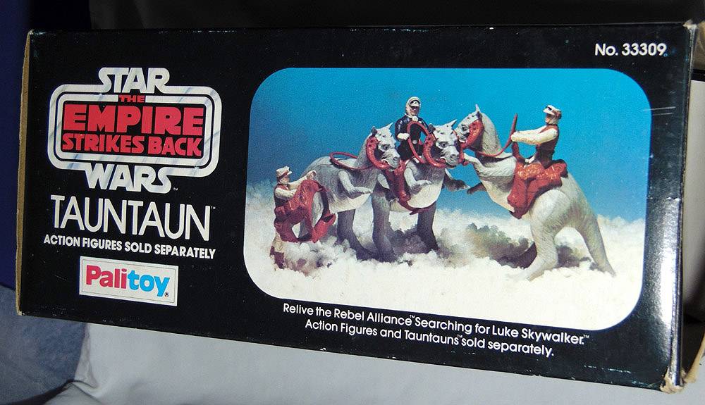 Palitoy Solid Belly Tauntaun - Printed Logo Box - 03.jpg