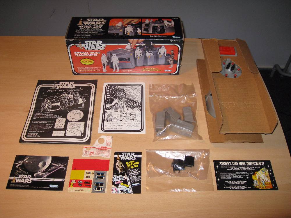 sw_imperial_troop_transporter_anh_kenner 026.jpg