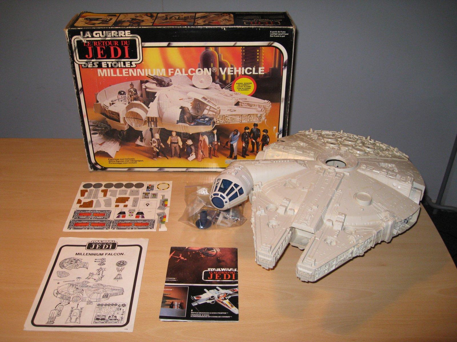 sw_millennium_falcon_rotj_bi-logo_chris 005.jpg