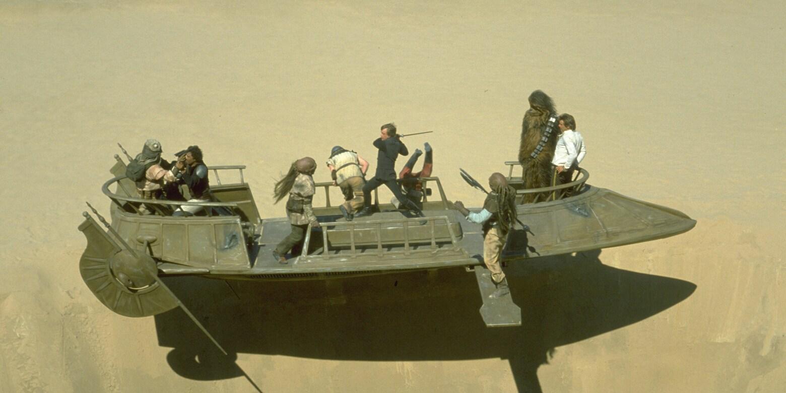 Tatooine Skiff Vehicle.jpeg
