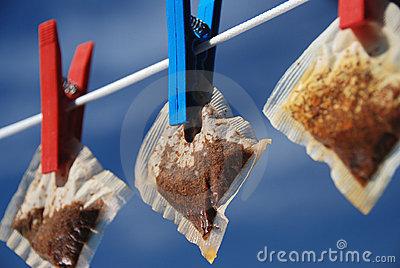 teabags-washing-line-14186096.jpg